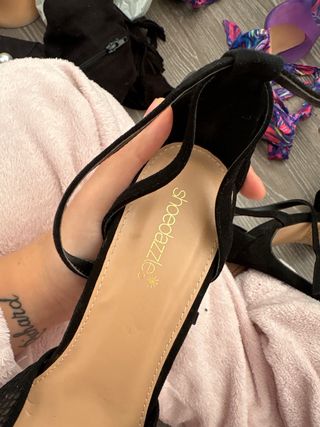 Zapatos de tacón ShoeDazzle negros
