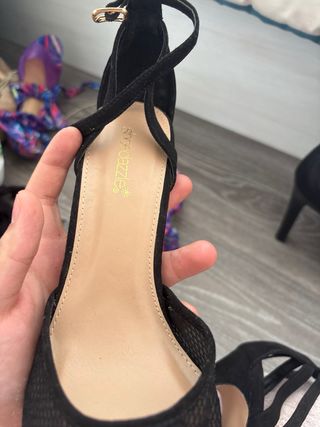 Zapatos de tacón ShoeDazzle negros