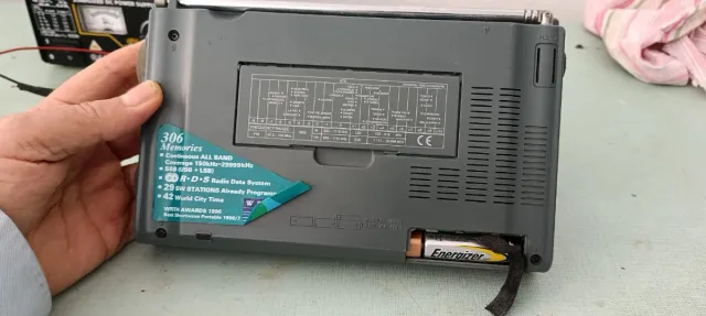 RADIO MULTIBANDAS TECHNISAT ATS 909