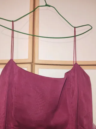 Vestido morado de fiesta