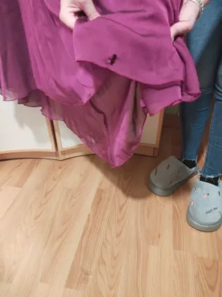 Vestido morado de fiesta