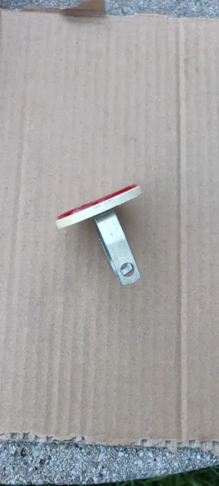 Reflector rojo bicicleta