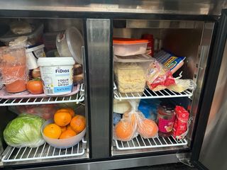 Mesa Fría 2P 1360x600x850+100MM 220V