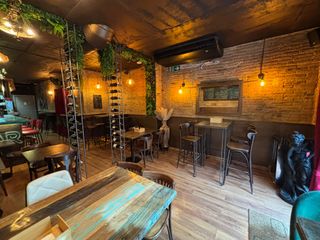 Traspaso Bar C2 Eixample con Terraza