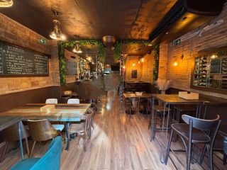 Traspaso Bar C2 Eixample con Terraza