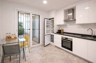 Casa adosada en alquiler en Los Naranjos - Las Brisas en Marbella