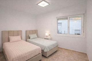 Casa adosada en alquiler en Los Naranjos - Las Brisas en Marbella