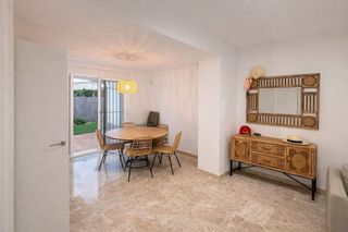 Casa adosada en alquiler en Los Naranjos - Las Brisas en Marbella