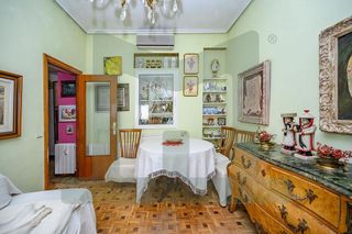 Ático en venta en Castillejos en Madrid