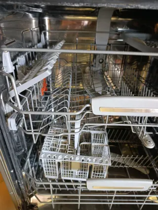 Lavavajillas Hotpoint Ariston