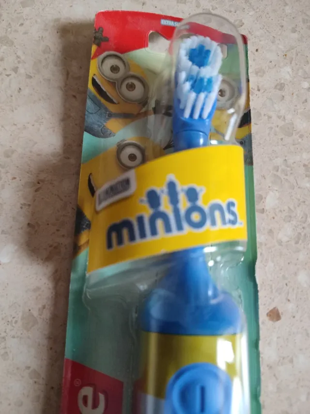 Cepillo Dental Infantil Colgate Minions a Pilas