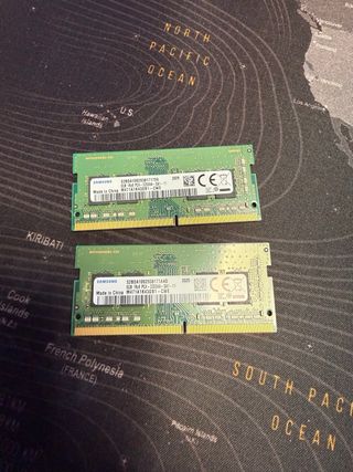 2x Samsung 8GB DDR4 SODIMM RAM