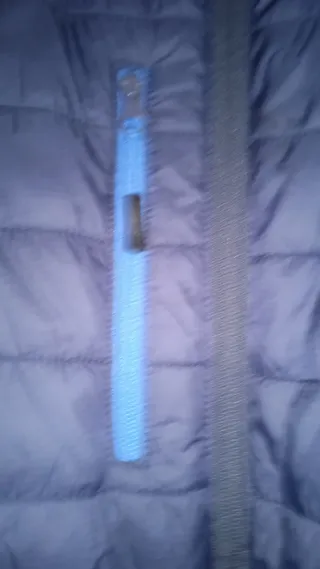 Chaleco acolchado hombre azul y negro