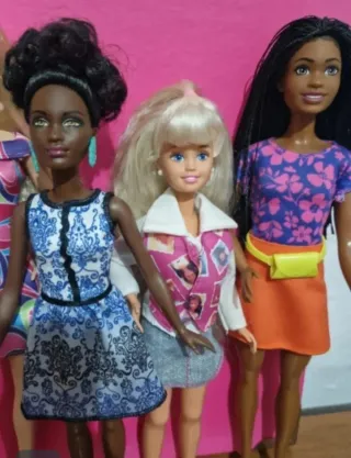 Lote 8 Barbies