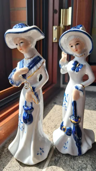 Tris 3 statuine porcellana