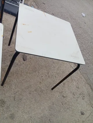 Mesa de terraza  y sillas para bar