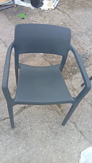 Mesa de terraza  y sillas para bar