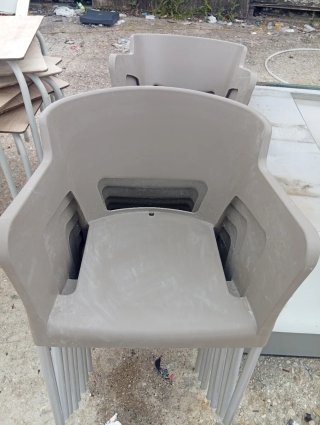 Mesa de terraza  y sillas para bar
