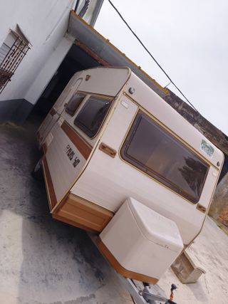 Caravana Moncayo Paris 410 en venta