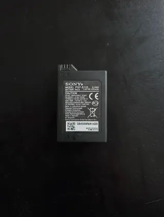 PSP 3004 Negra + 11 Juegos + Bateria