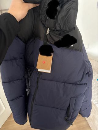 Abrigo acolchado hombre nuevo con etiquetas