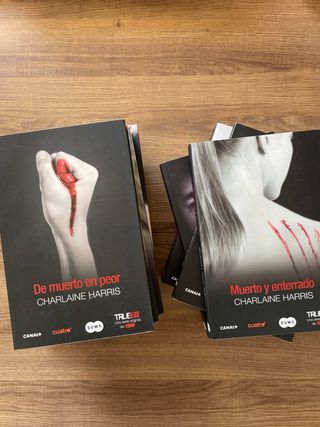 Lote de 9 libros de Trueblood. Del el 4° al 12°