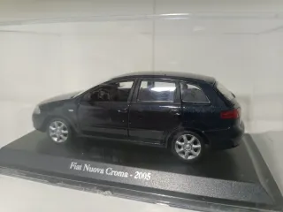 Coche 1:43 Fiat Nuova Croma 2005