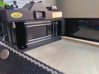 Fuji STX-2 SLR 35mm + Objetivo 50mm f/1.9