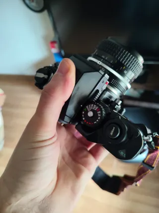 Nikon F3 + objetivo 28mm f3.5