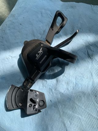 Mudança Shimano XT 11V