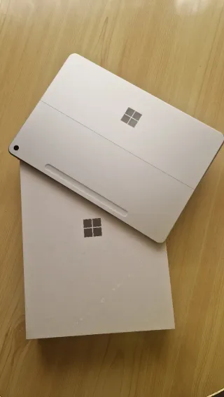 Microsoft Surface Pro Copilot+ PC 12 16GB