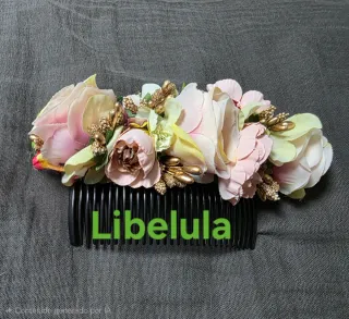 Peineta Huertana Flores Rosas y Rojas