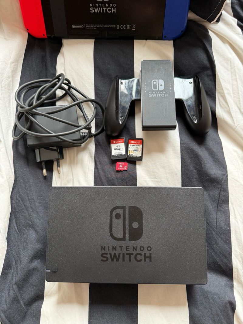 Nintendo Switch V2 + 2 Juegos + SD 128GB afbeelding 3