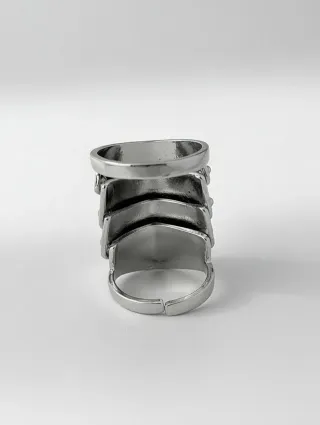 Anello punk snodabile stile anime cosplay