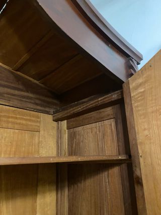 Armario antiguo madera cerezo con espejos