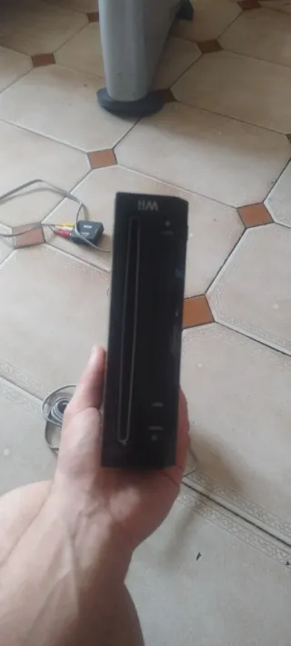 Nintendo Wii solo la consola sin accesorios