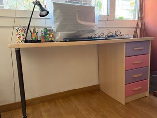 Cama nido juvenil con cajones y mesa de estudio