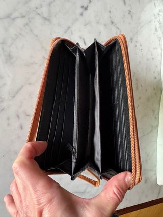 Cartera Tous Mujer Marrón. Nunca se ha usado