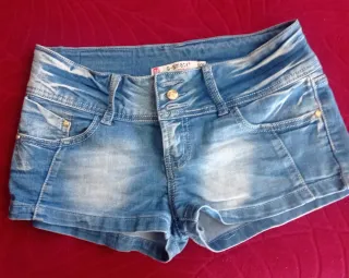 Pantalón corto Pull&Bear Talla 34