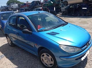Peugeot 451868 puerta delantera 206 berlina xr