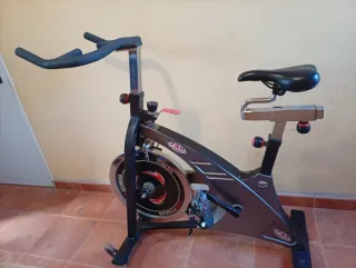 Bicicleta Estática F&H Fitness