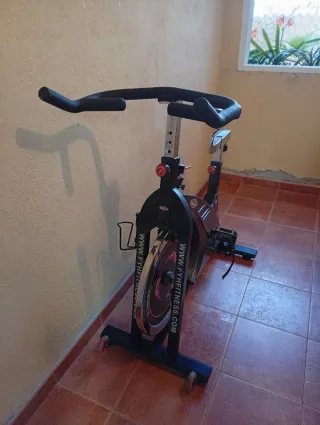 Bicicleta Estática F&H Fitness