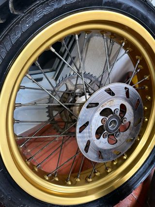 Ruedas Supermotard Beta RRT Doradas
