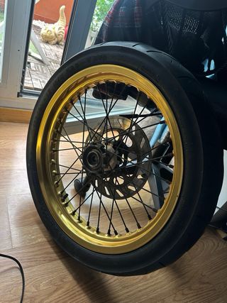 Ruedas Supermotard Beta RRT Doradas