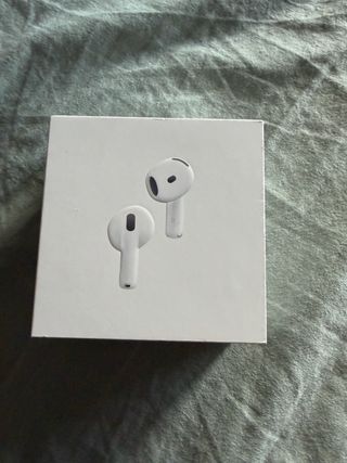 Airpods 4 con cancelación de ruido