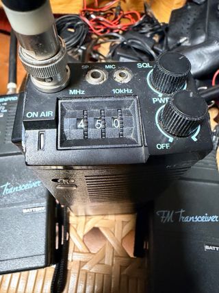 Pack 4 Walkies Kenpro KT-32 VHF