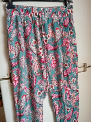 Pantalones estampados florales