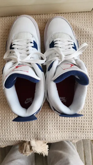 Jordan 4 SB Navy (US 12.5 - Eu 47)