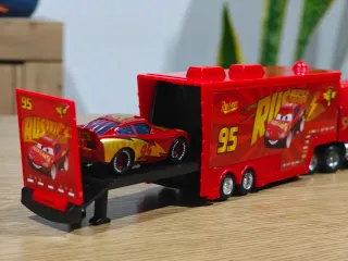 Lote Cars y Bluey (ENVÍO GRATIS)