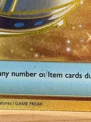 Carta Pokémon Switch 151 Trainer Dorada